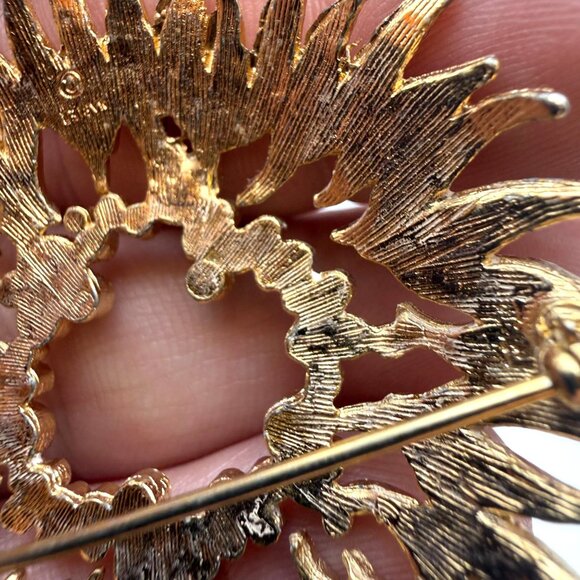 Vintage Sarah Coventry Gold Tone Sunburst Circle Brooch Pin - Picture 9 of 9